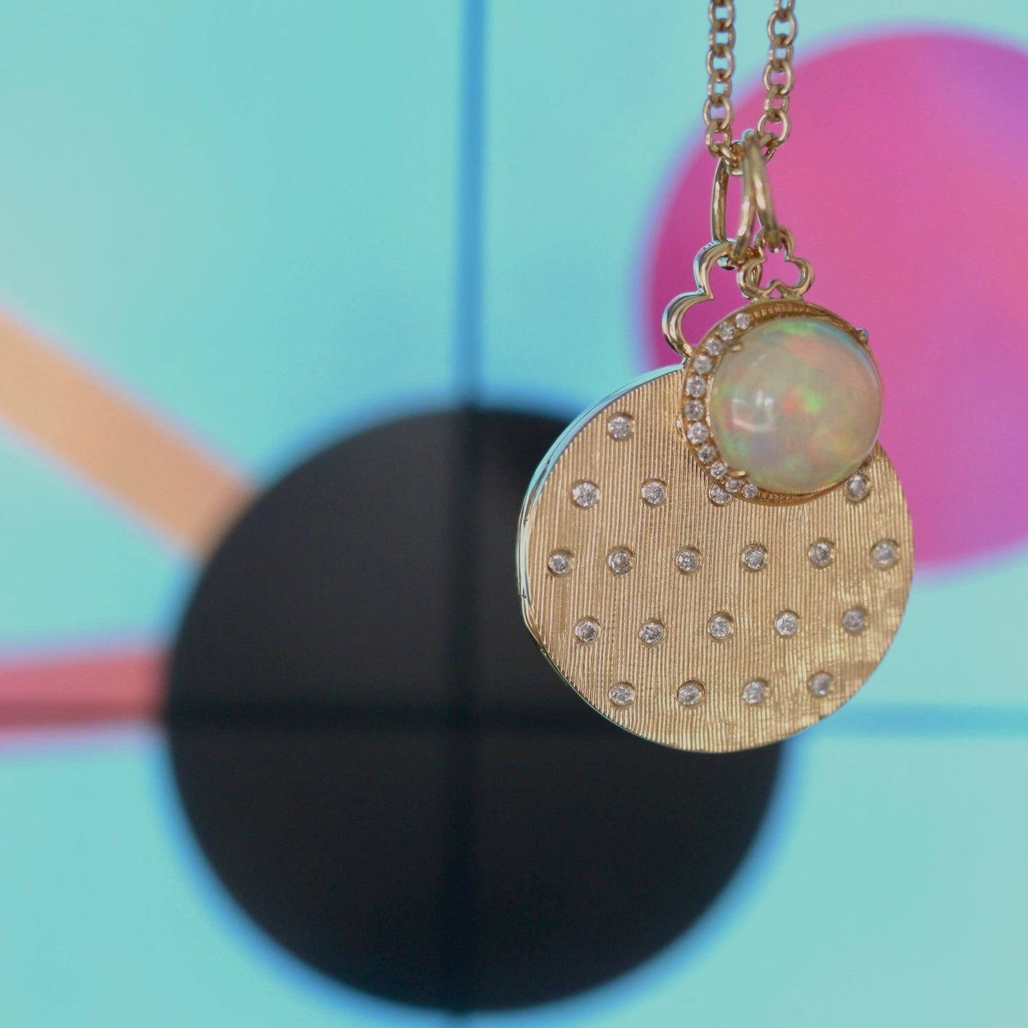 5 Famous Locket Necklaces in Pop Culture