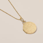 18k gold classic gold florentine locket