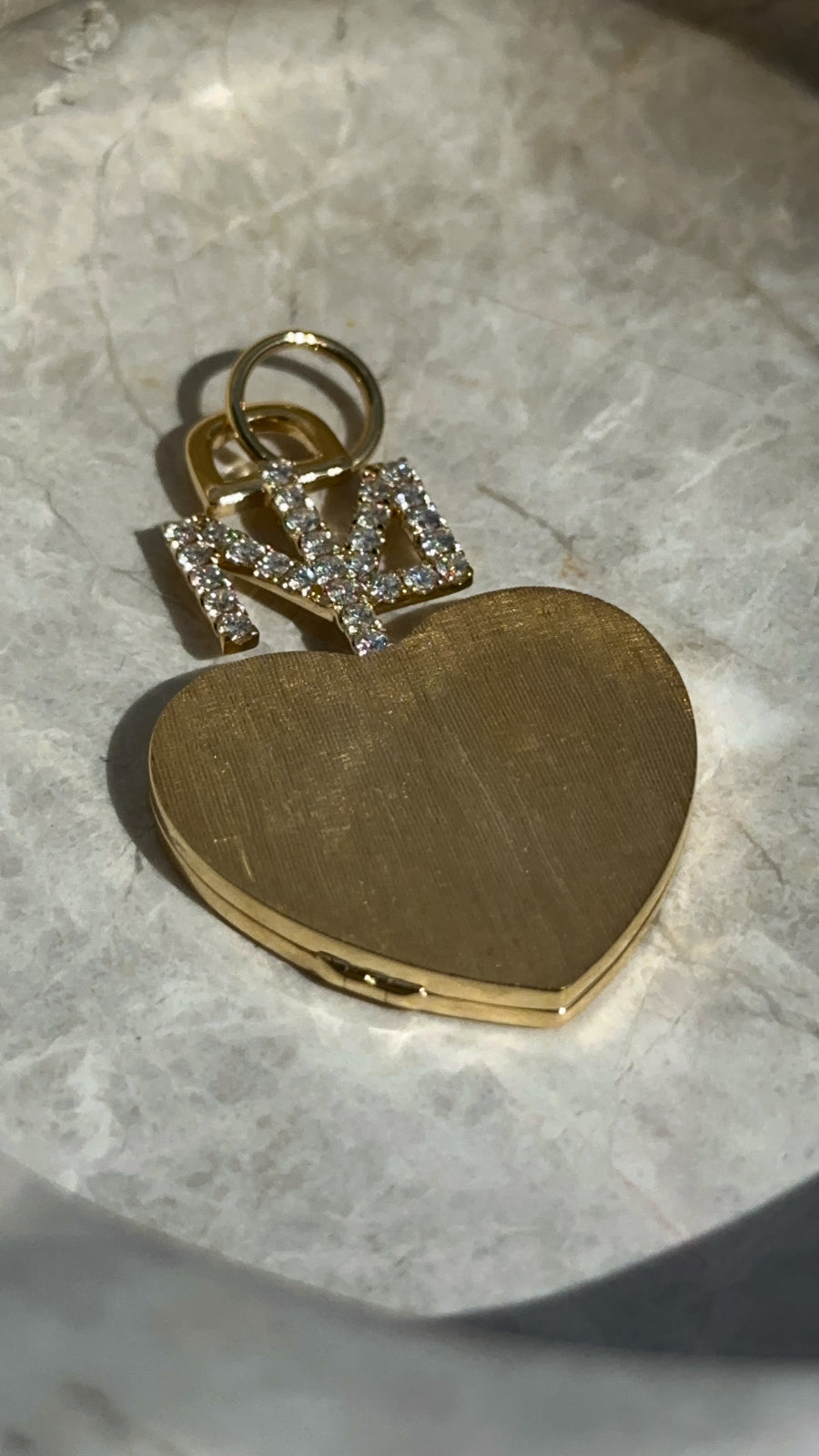 'Queen of Hearts' Deluxe Locket Necklace