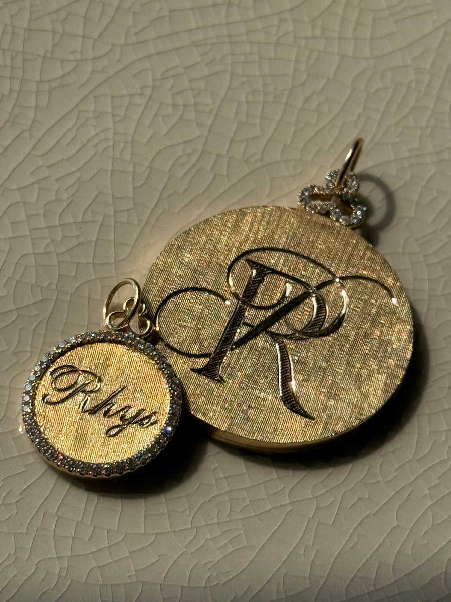 Classic 'Disc' Charm | Diamonds