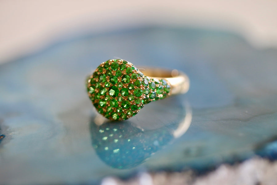 Green Garnet 'Sugar' Pinky Signet Ring in 18k Gold