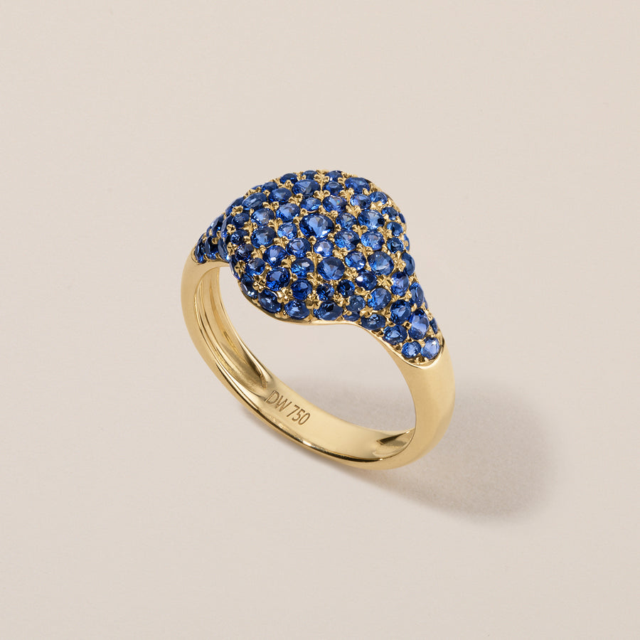 'Sugar' Pinky Signet | Blue Sapphire