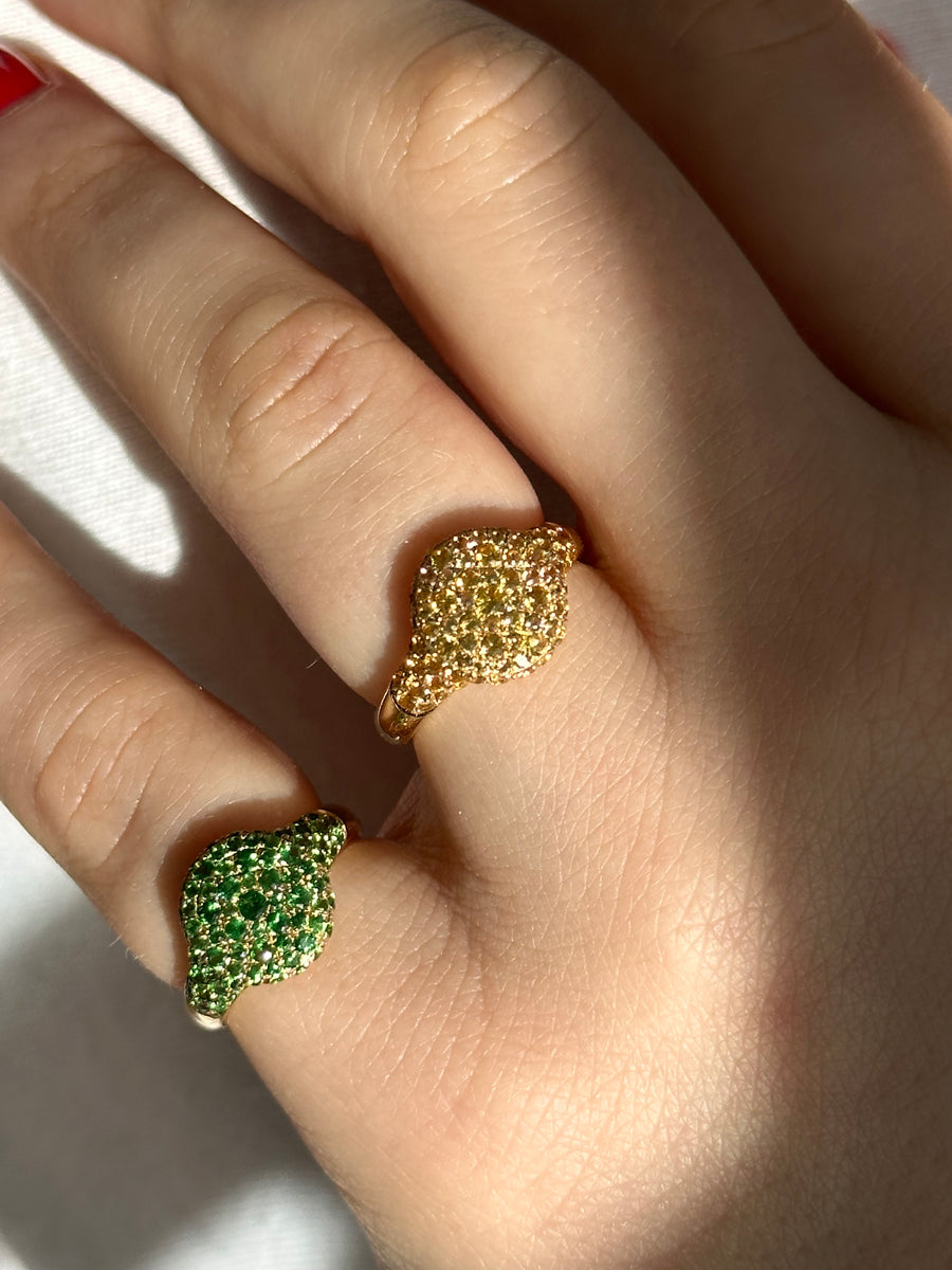 Sugar Pinky Signet Ring | Green Garnets